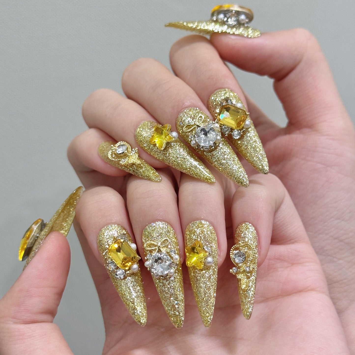 Gold Luxury Butterfly Gemstone Sparkle Press - on Nails