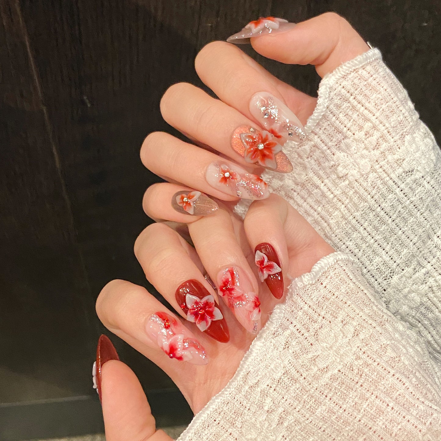 Pink & Red Floral Gradient Glam Press - on Nails