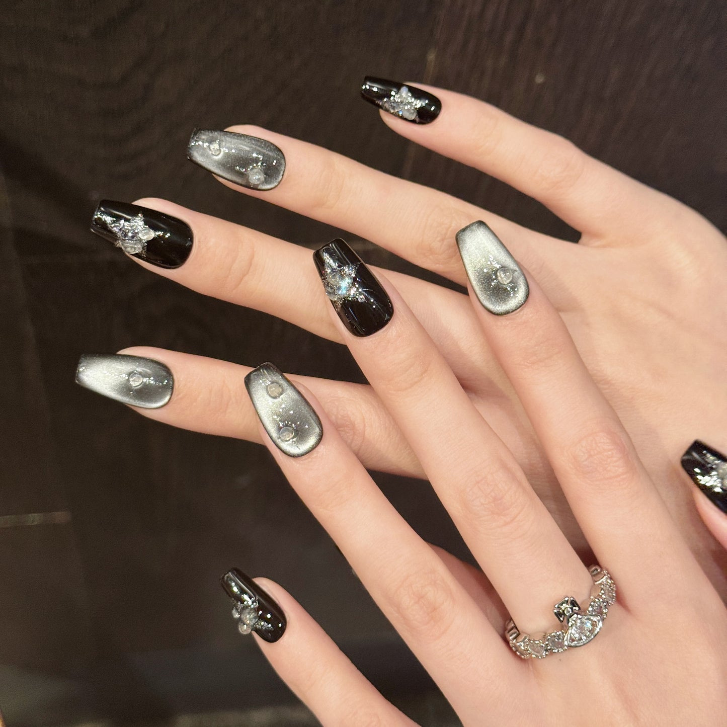 Black - Silver Star Sparkle Press - on Nails