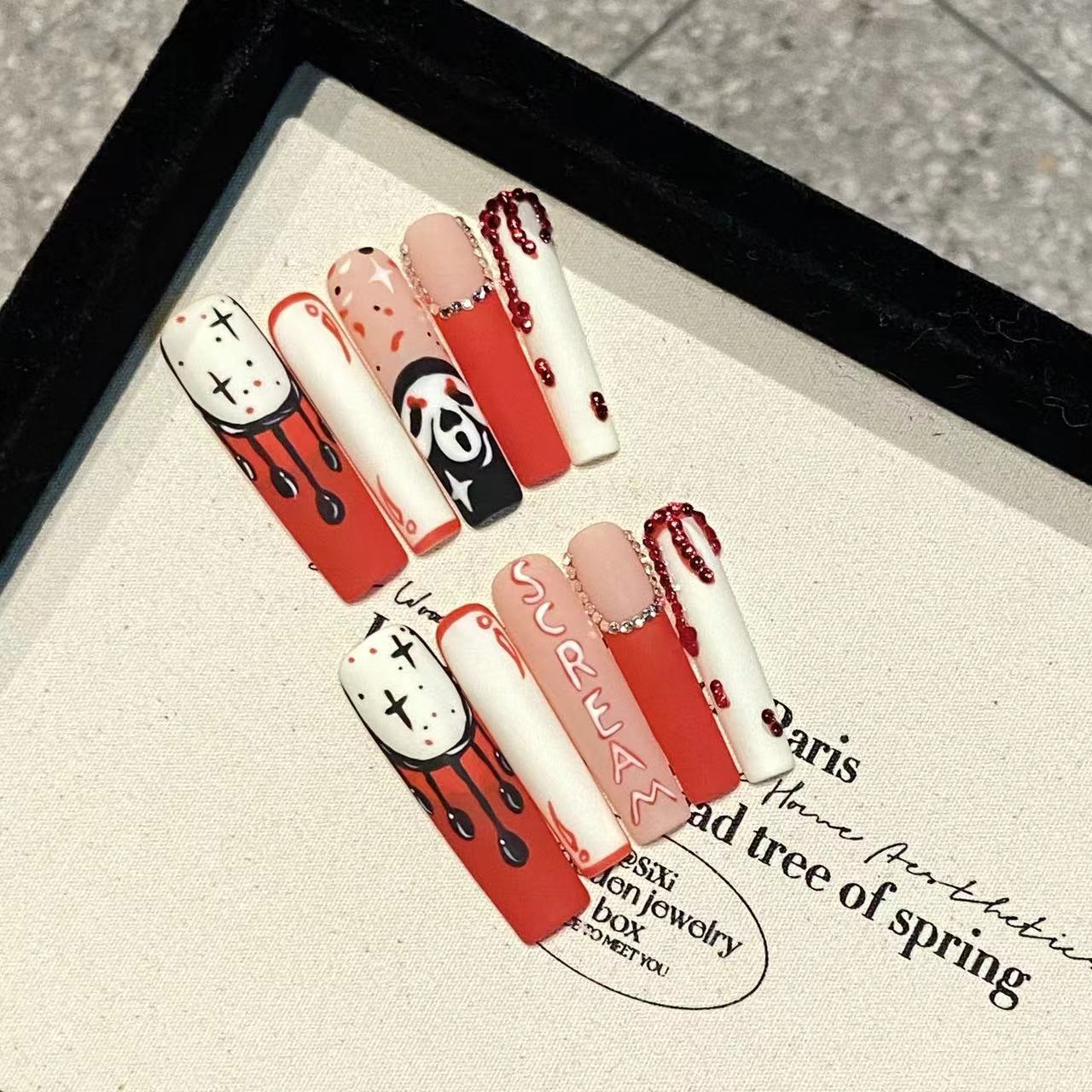 Gothic - style Red - White Press - on Nails
