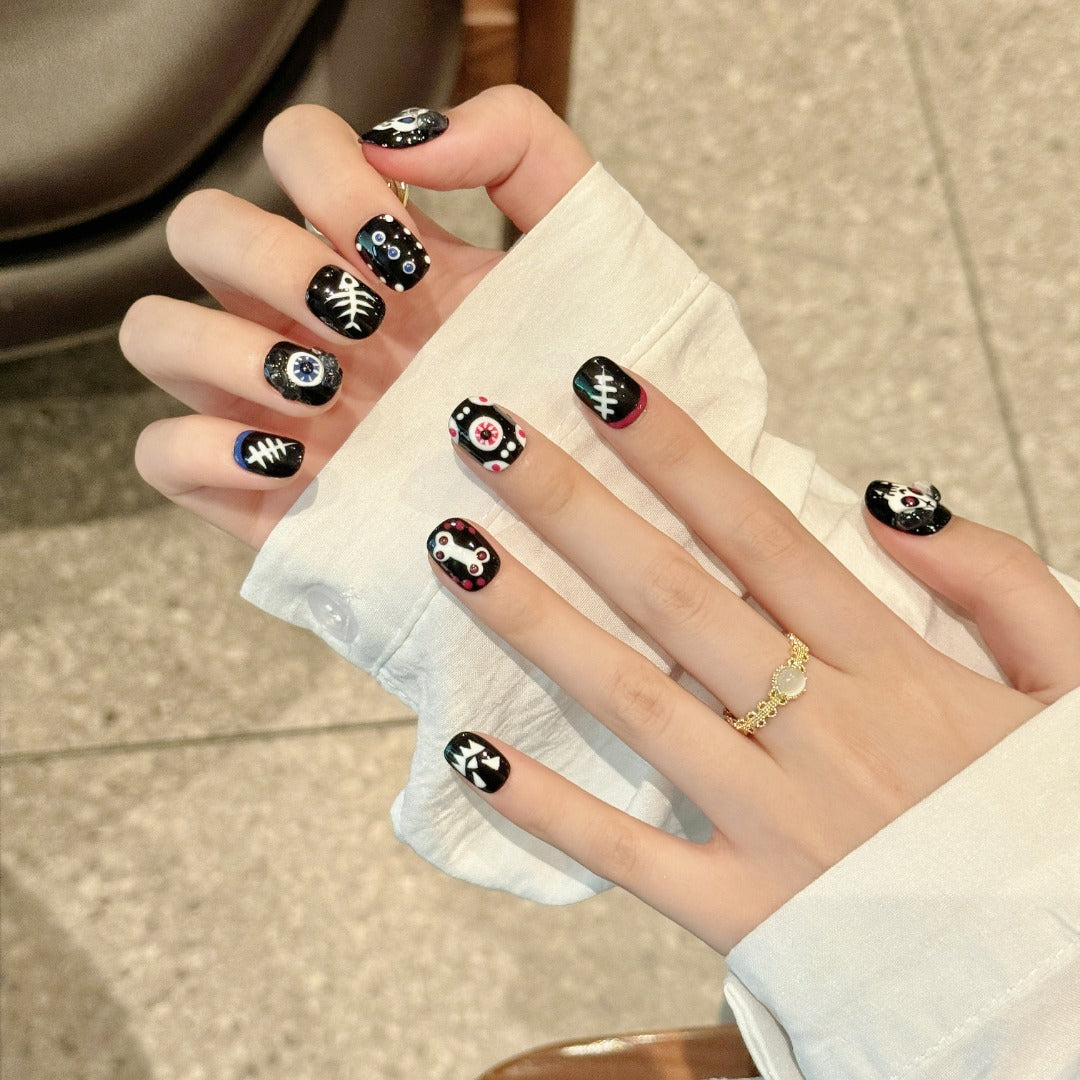 Halloween - themed Skull Bone Eye Press - on Nails