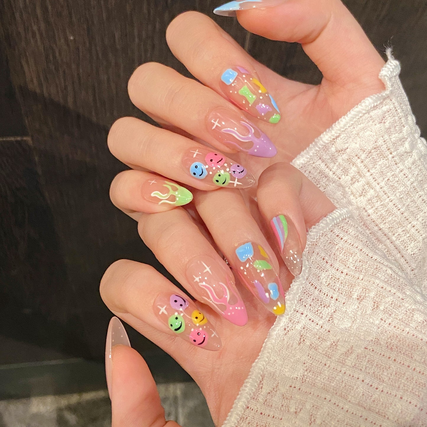 Colorful Emoji & Rainbow Press - on Nails