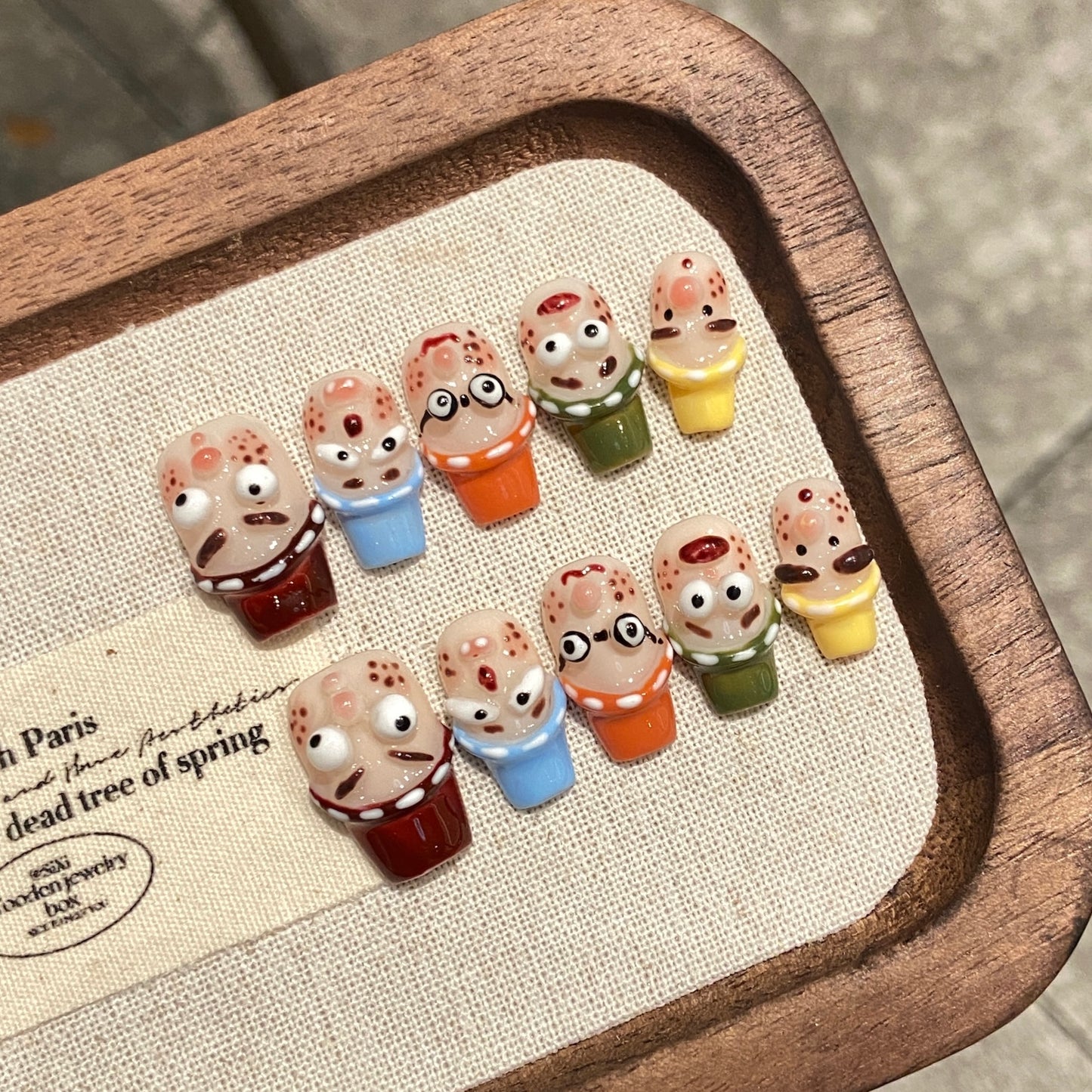 Funny Cartoon - style Press - on Nails