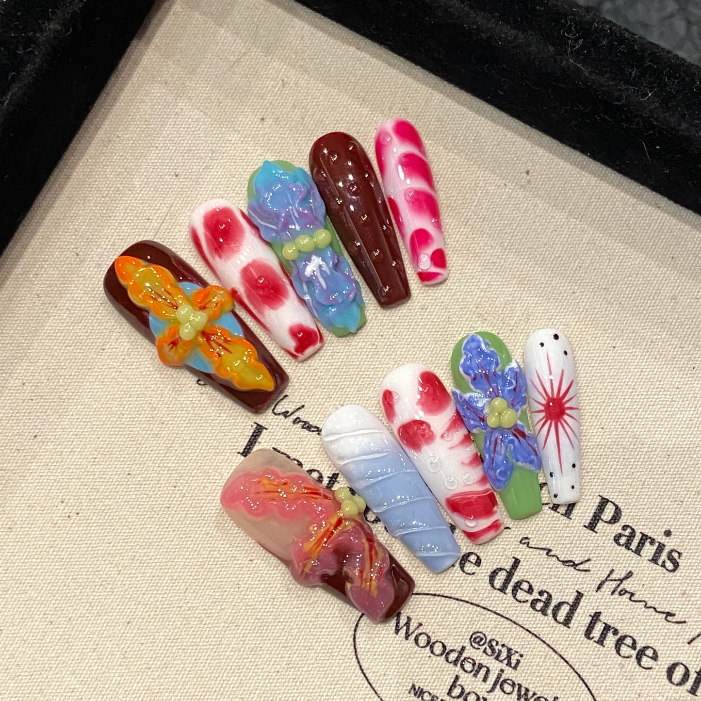 Colorful Floral Art Press - on Nails