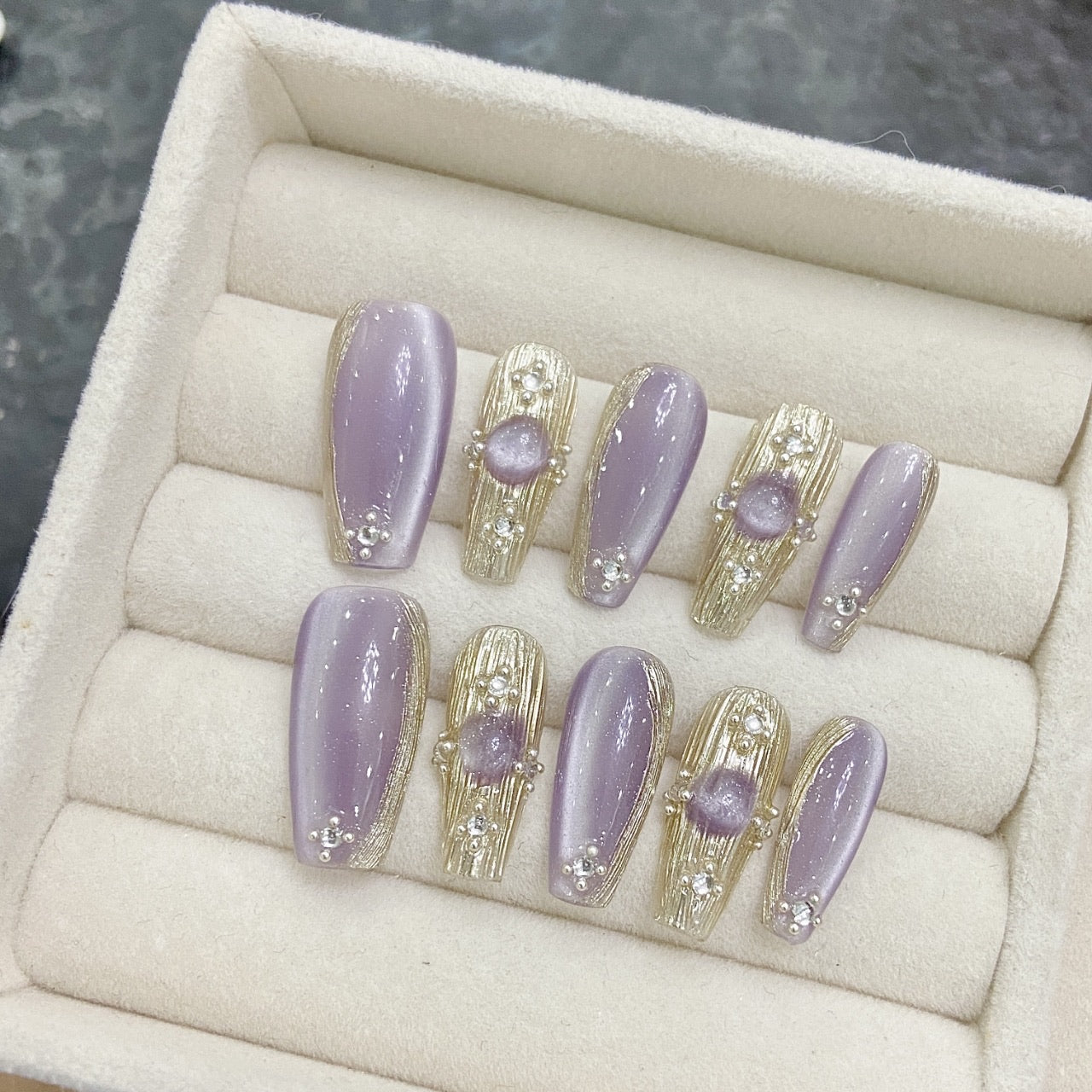 Lavender - Gold Gemstone Diamond Elegant Press - on Nails