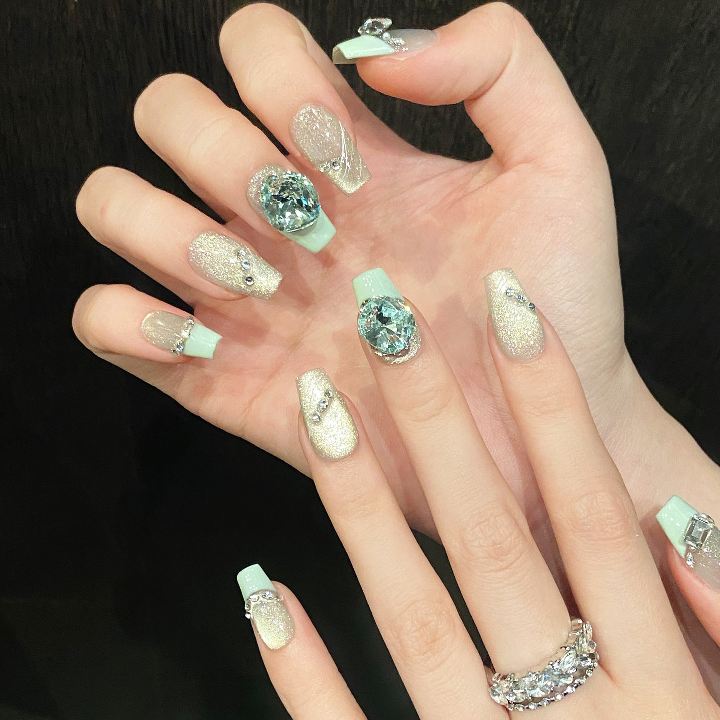 Mint & Silver Glitter Gemstone Glam Press - on Nails