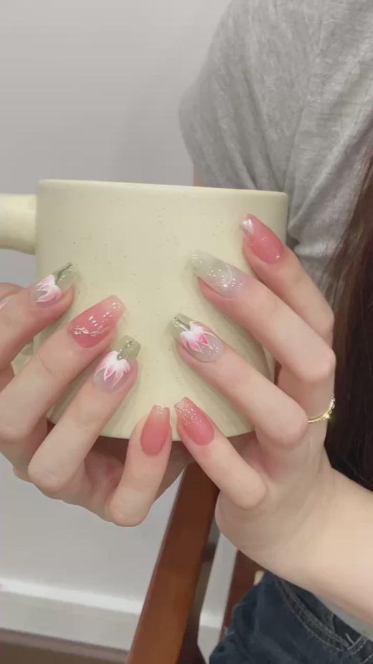 Chinese - style Lotus Hand - painted Press - on Nails
