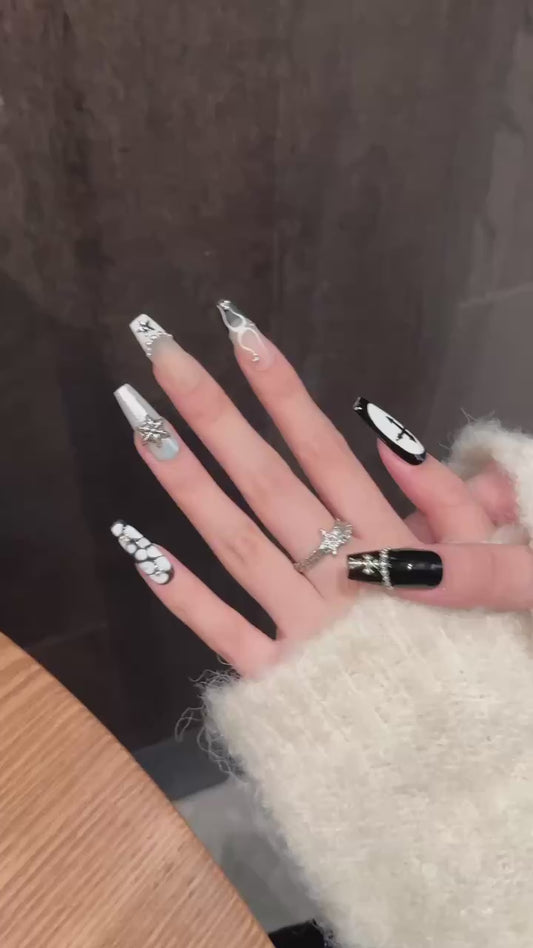 Dark Gothic Star Chain Press - on Nails