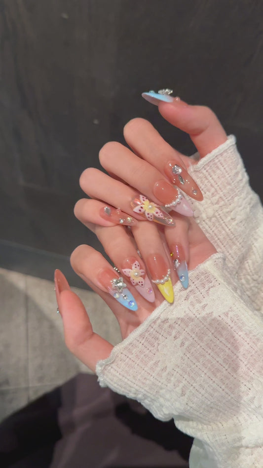 Gradient Pearl Butterfly Floral Glam Press - on Nails